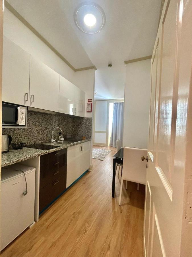 Carreira Apartments Harbour View Free Parking In Heart Funchal المظهر الخارجي الصورة